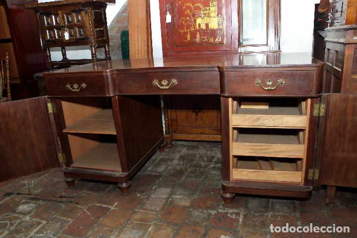 Antig&uuml;edades: Se&ntilde;orial Mesa de despacho de caoba - Foto 3
