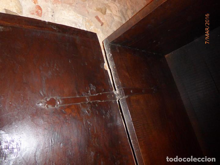 Antig&uuml;edades: Original Arc&oacute;n Castellano de epoca - Foto 5