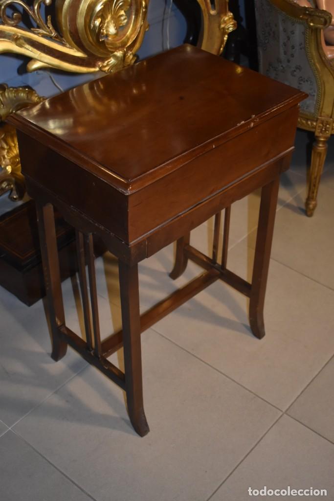 Antig&uuml;edades: MUEBLE COSTURERO MODERNISTA - Foto 2