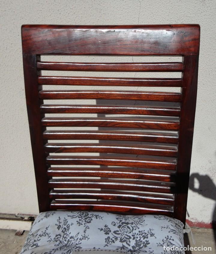 Antig&uuml;edades: 4 Sillas coloniales en madera de teka - Foto 5