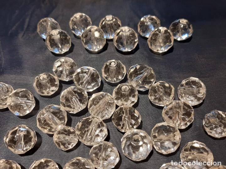 Antig&uuml;edades: Bolas de cristal de l&aacute;mpara s. XIX - Foto 1