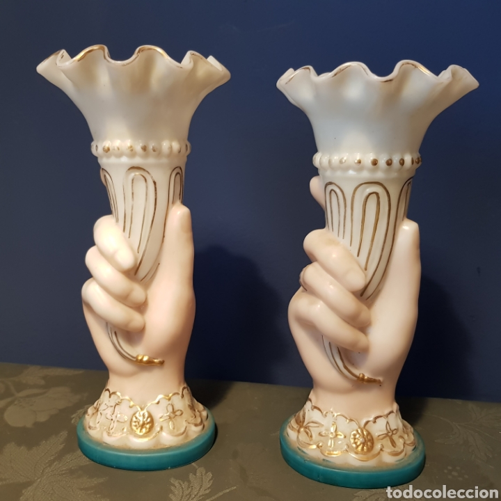 Antiquit&eacute;s: Pareja de manos de opalina , perfectas. Principios siglo XX. 22cm