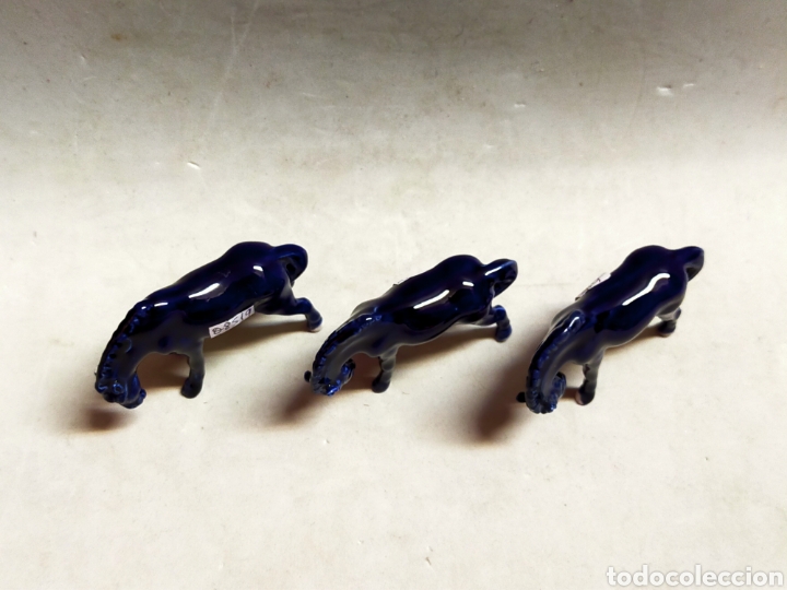 Antig&uuml;edades: CABALLOS DE PORCELANA EN AZUL COBALTO - Foto 3