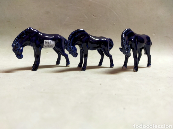 Antig&uuml;edades: CABALLOS DE PORCELANA EN AZUL COBALTO - Foto 1