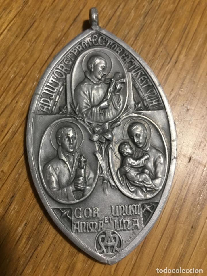 Antig&uuml;edades: Medalla aluminio Congregatio Mariana - Foto 2
