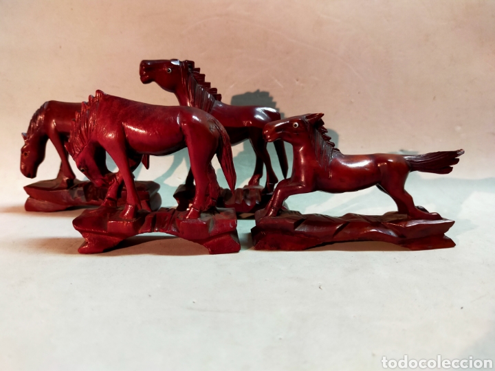 Antig&uuml;edades: FIGURAS DE CABALLO EN MADERA. 4 PIEZAS - Foto 8