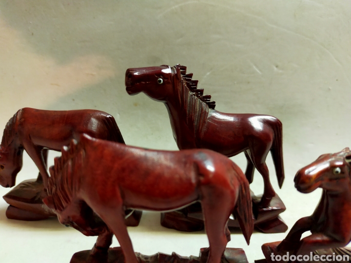 Antig&uuml;edades: FIGURAS DE CABALLO EN MADERA. 4 PIEZAS - Foto 11