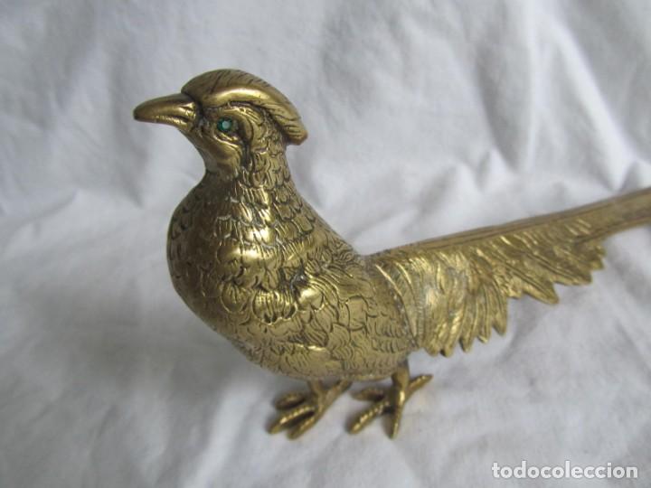 Antig&uuml;edades: Figura de fais&aacute;n en bronce - Foto 4