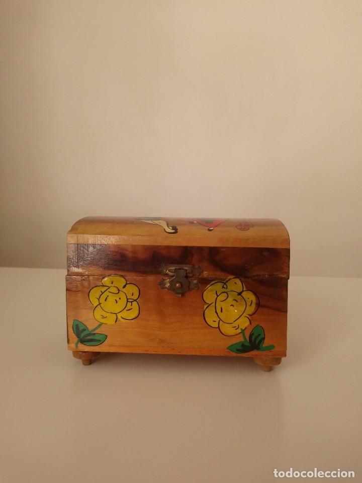 Antig&uuml;edades: Antiguo joyero recuerdo de Mallorca cofre ba&uacute;l