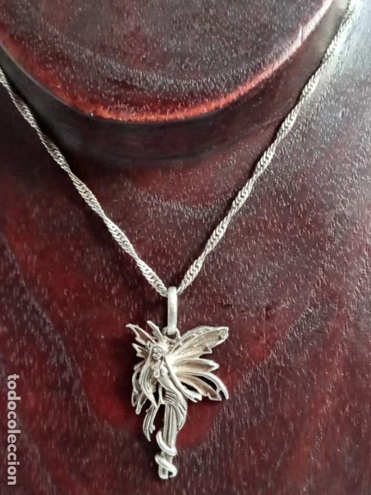 Antig&uuml;edades: Cadena y colgante de hada en plata - Foto 3