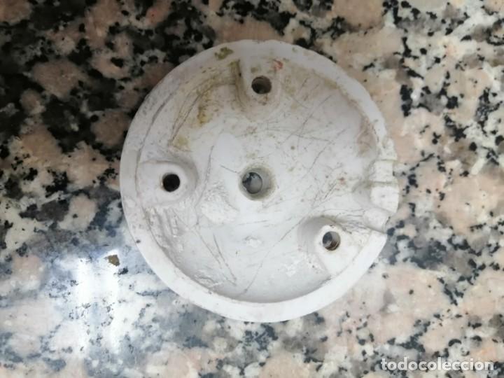 Antig&uuml;edades: ANTIGUA ROSETA DE PORCELANA - Foto 2