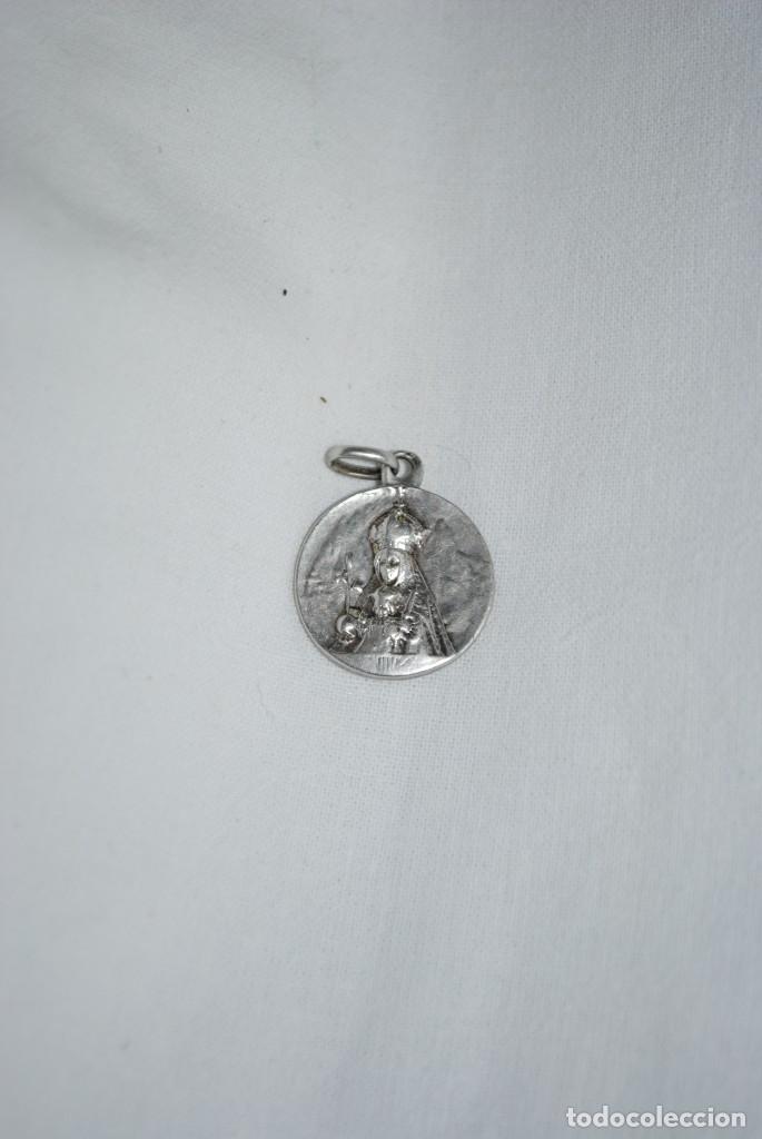 Antig&uuml;edades: MEDALLA DE LA VIRGEN DE ........ - Foto 1