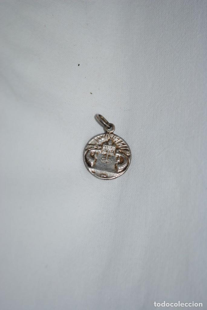 Antig&uuml;edades: MEDALLA DEL PAPA , PAULO VI - Foto 2