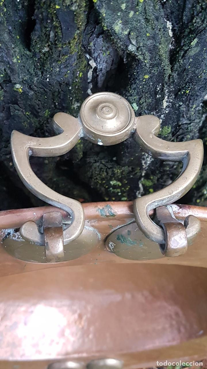 Antig&uuml;edades: Brasero de cobre &rdquo;batido&rdquo; - Foto 3