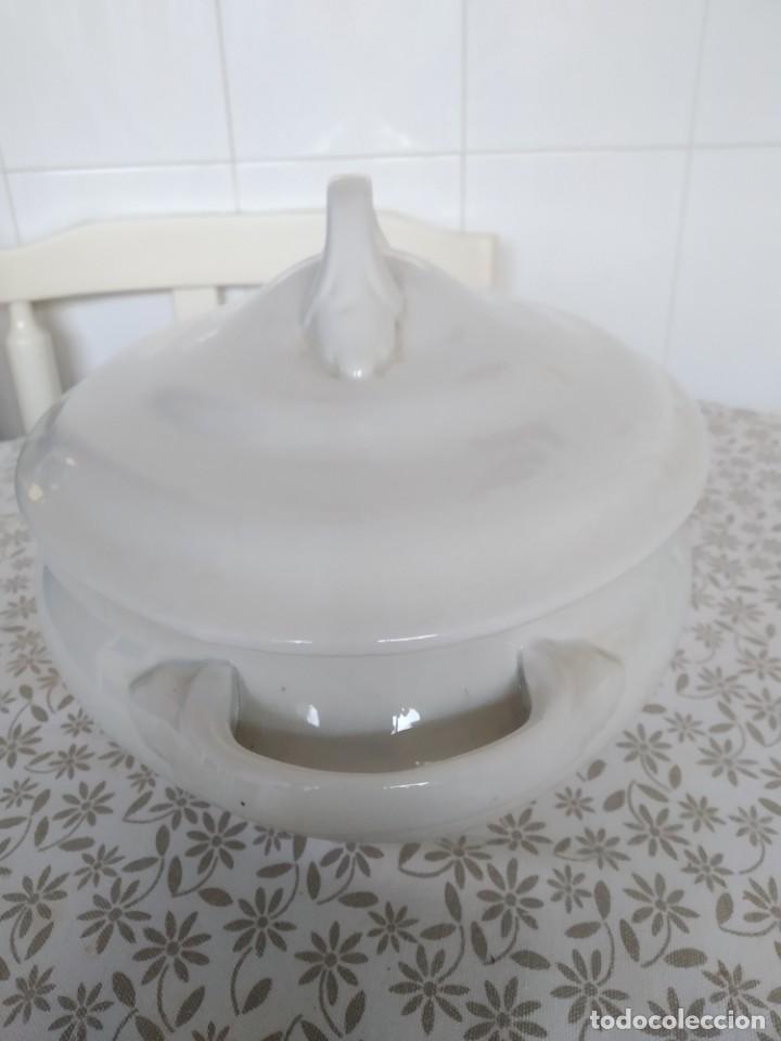Antig&uuml;edades: Sopera de loza China Opaca Santander - Foto 4