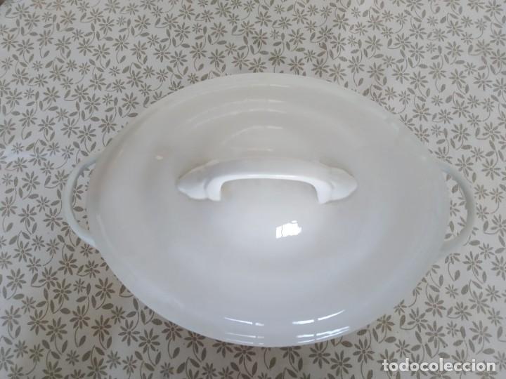 Antig&uuml;edades: Sopera de loza China Opaca Santander - Foto 13