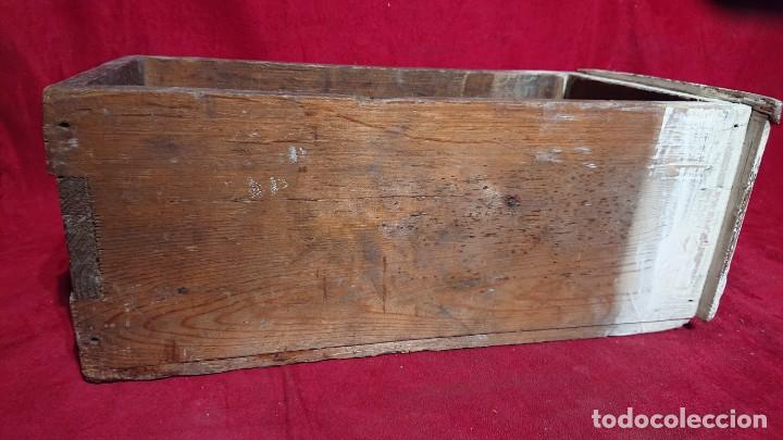 Antig&uuml;edades: CAJON INDUSTRIAL / OFICIO DE MADERA - Foto 3