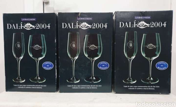 Antig&uuml;edades: Copas de cava y agua Dali 2004 - Foto 1