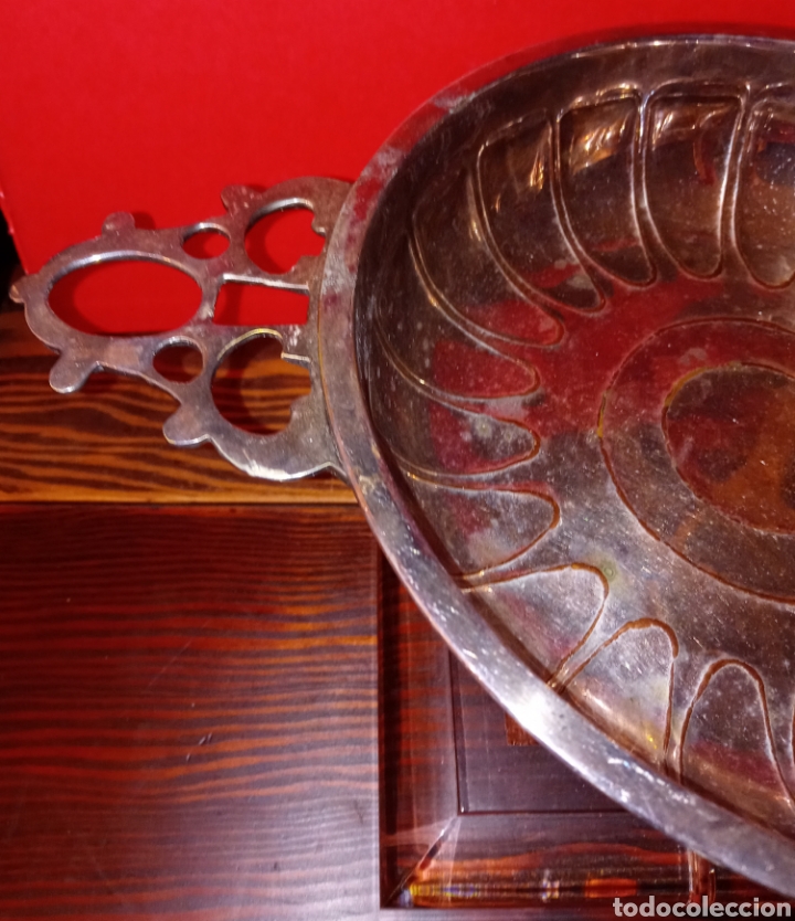Antig&uuml;edades: CENTRO DE MESA - ALPACA GRABADA CON BA&Ntilde;O DE PLATA - - Foto 7