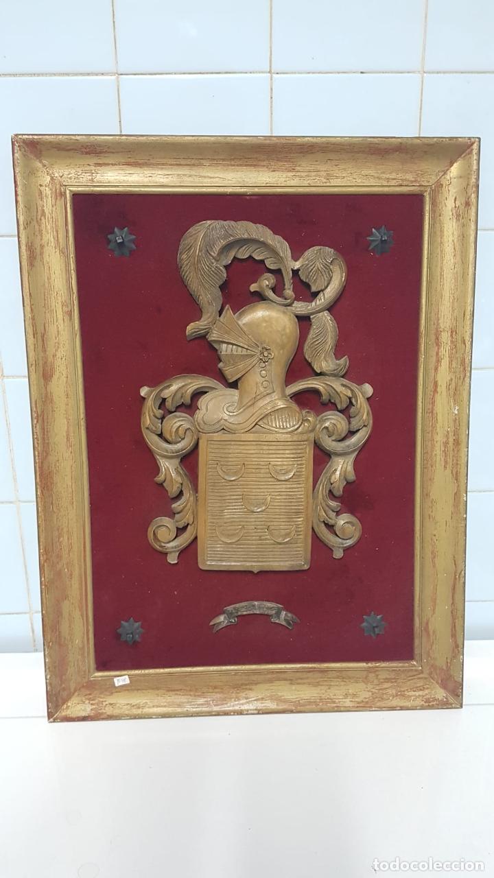 Antig&uuml;edades: Escudo heraldico Apellido Pinto - Foto 1