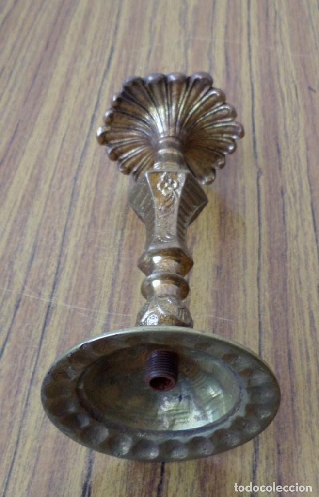 Antig&uuml;edades: Candelabro - l&aacute;mpara bronce lat&oacute;n - Foto 3