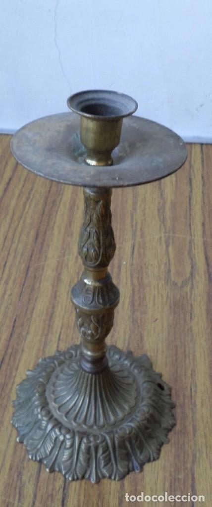 Antig&uuml;edades: Candelabro - l&aacute;mpara bronce lat&oacute;n - Foto 1