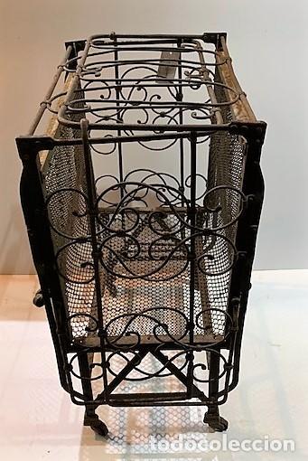 Antig&uuml;edades: Cuna de hierro plegable. - Foto 5