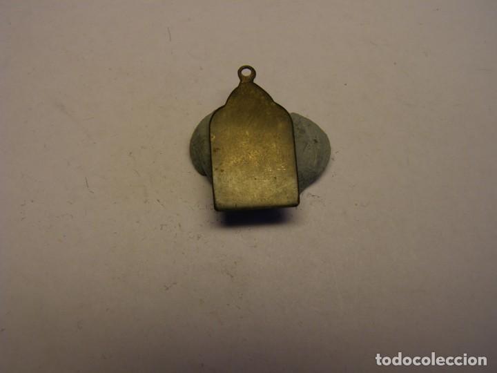 Antig&uuml;edades: Medalla religiosa de la Virgen del Pilar. - Foto 2