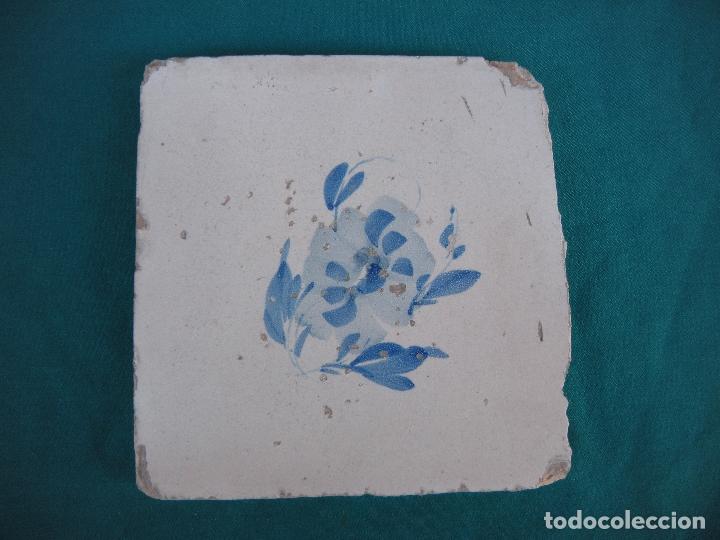 Antig&uuml;edades: AZULEJO S.XVIII MANISES - Foto 1