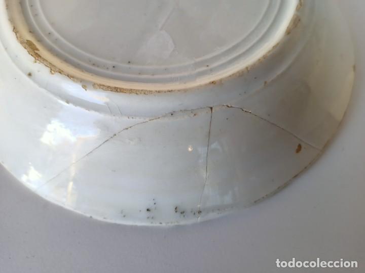 Antig&uuml;edades: Plato de manises de 25cm - Foto 4