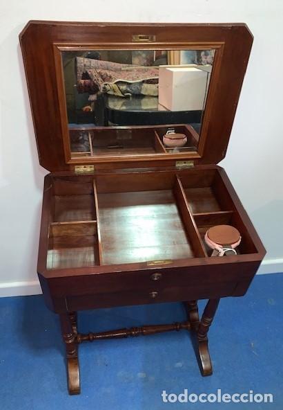 Antig&uuml;edades: Costurero siglo XIX - Foto 4