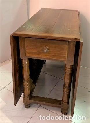 Antig&uuml;edades: Mesa de alas de madera de morera - Foto 9