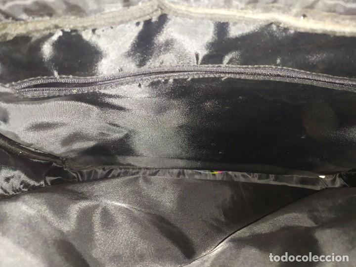 Antig&uuml;edades: BOLSO NEGRO CIERRE HEBILLA - Foto 3
