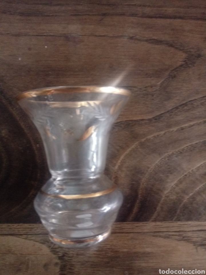 Antig&uuml;edades: Florero de cristal - Foto 2