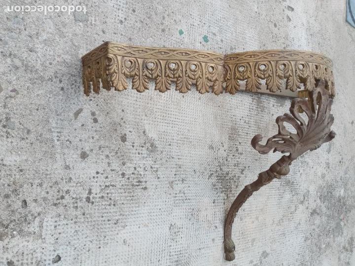Antig&uuml;edades: Antigua mensula de bronce - Foto 6