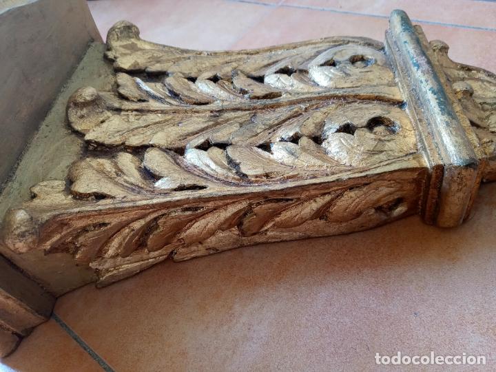 Antig&uuml;edades: Mensula de madera tallada y pan de oro - Foto 6