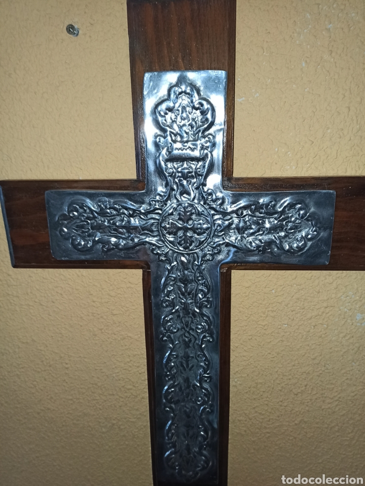 Antig&uuml;edades: cruz repujada - Foto 11