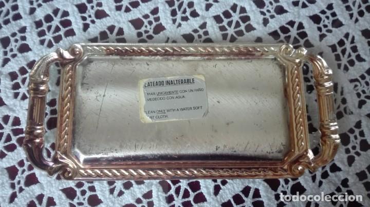 Antig&uuml;edades: Bandeja con medalla de nuestra se&ntilde;ora de los Milagros - Foto 3
