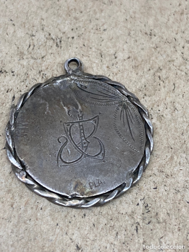 Antig&uuml;edades: Medalla religiosa - Foto 2
