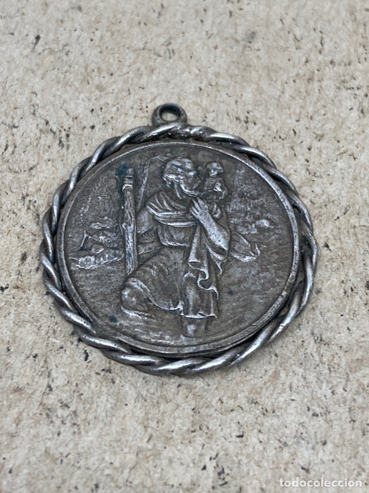 Antig&uuml;edades: Medalla religiosa - Foto 1