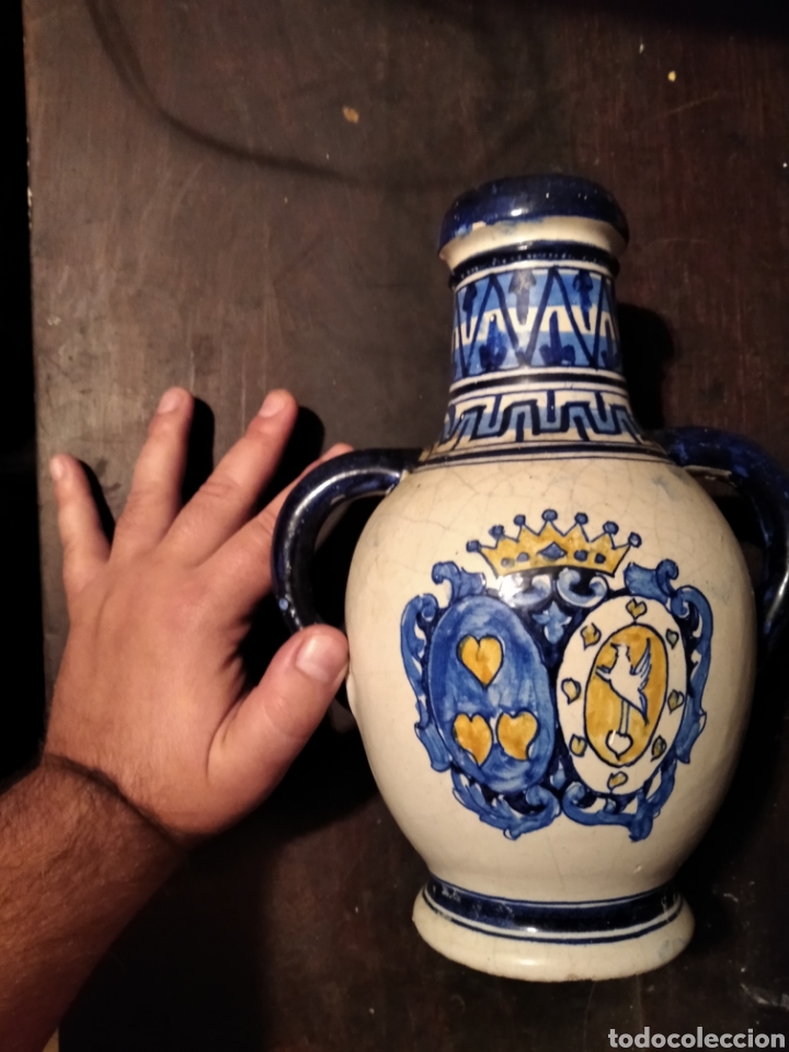 Antig&uuml;edades: Antiguo Jarr&oacute;n con Escudo - Foto 1