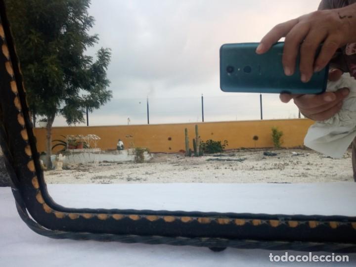Antig&uuml;edades: Antiguo espejo de forja - Foto 6