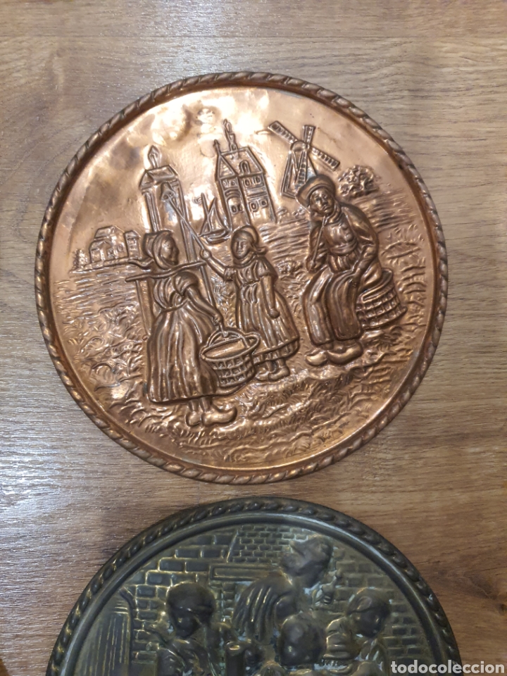Antig&uuml;edades: 5 platos de cobre . - Foto 3