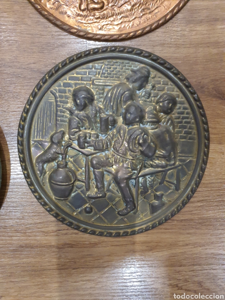Antig&uuml;edades: 5 platos de cobre . - Foto 4