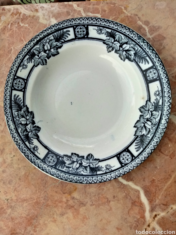 Antig&uuml;edades: Plato de porcelana Pola - Foto 2