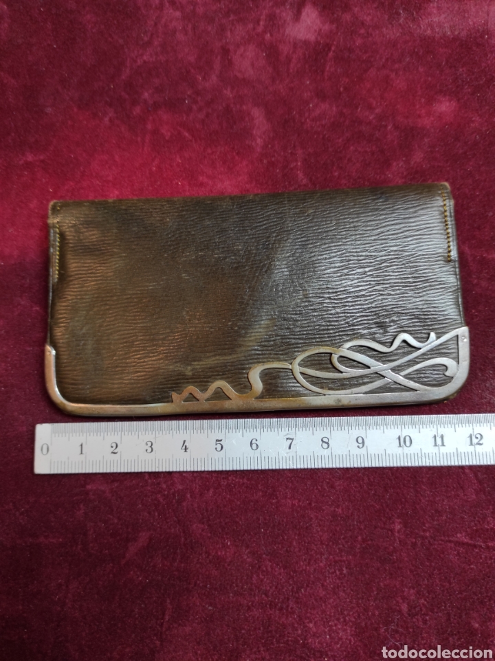 Antig&uuml;edades: Cartera en piel modrenista - Foto 2