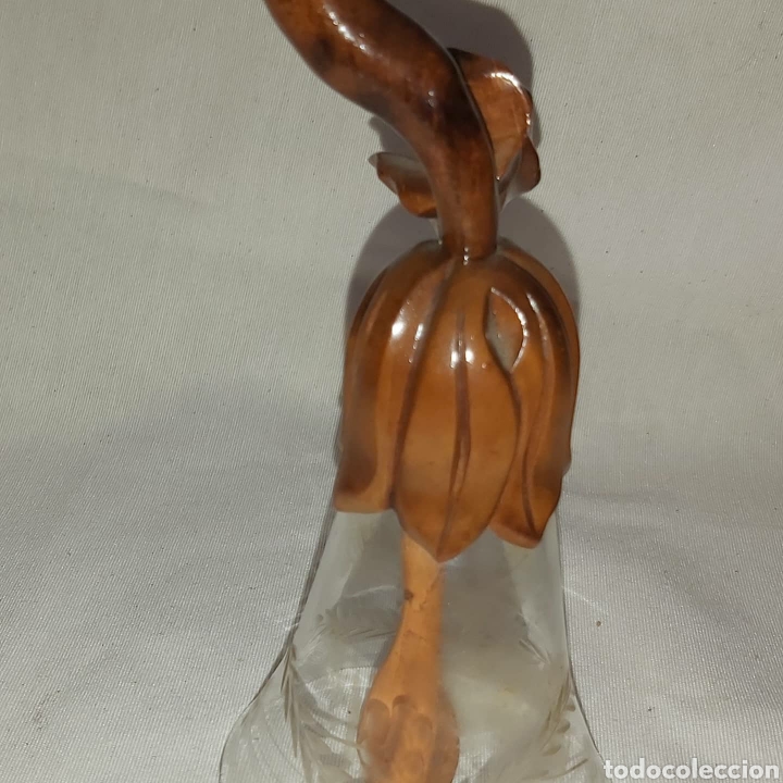 Antig&uuml;edades: CAMPA&Ntilde;ILLA DE CRISTAL Y RAIZ