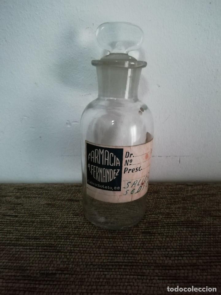 Antig&uuml;edades: Antiguo tarro de cristal de farmacia Fern&aacute;ndez la l&iacute;nea C&aacute;diz mide 17 cm largo y 6 cm di&aacute;metro
