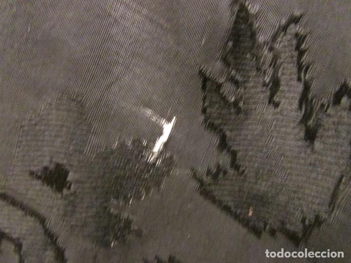 Antig&uuml;edades: PA&Ntilde;UELO DE PICOS.XIX EN SEDA ADAMASCADA (CON DEFECTOS) - Foto 4
