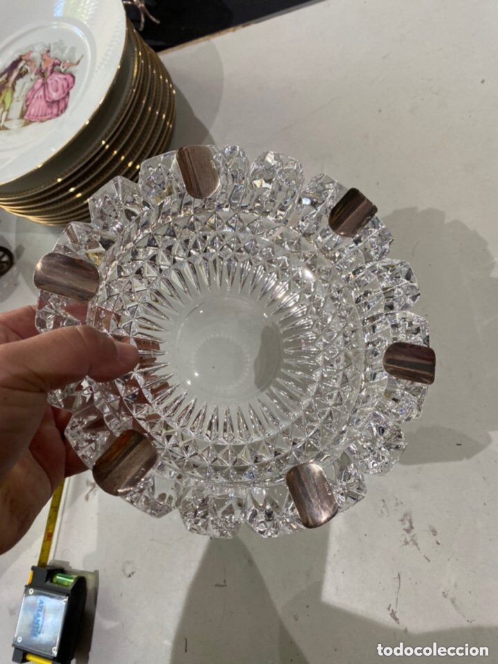Antigüedades: Gran Cenicero de cristal tallado y plata punzonada con estrella . Grandes dimensiones 20x6cm.bohemia - Foto 2 - 223979805